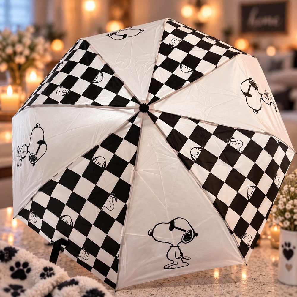 Peanuts Snoopy Joe Cool Checkered Compact Umbrella 11.5 Inch Black White NWT